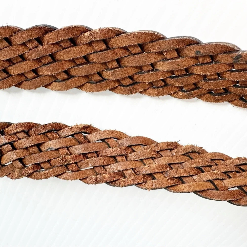 Vintage Crocodile Back, Woven Leather Belt Brown Silver Decorative Buckle - Picture 7 of 9